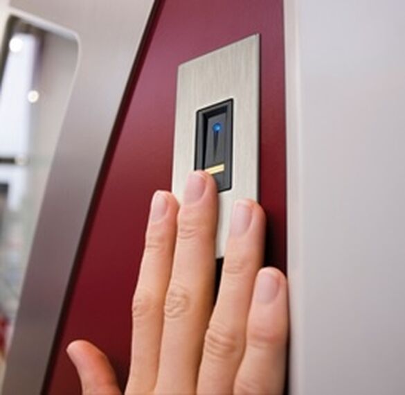 Vingerscanner Reynaers aluminium