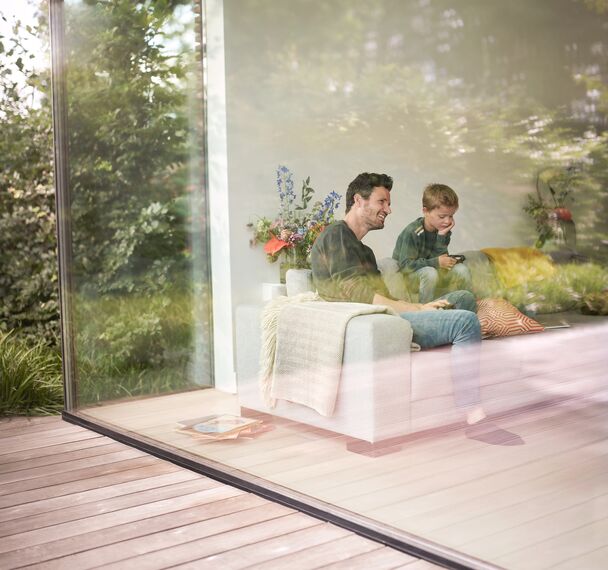 MasterLine 8 Fenêtres - Luminosité maximale et vue panoramique grâce à des profilés aluminium fins situé à Nijlen, Belgique