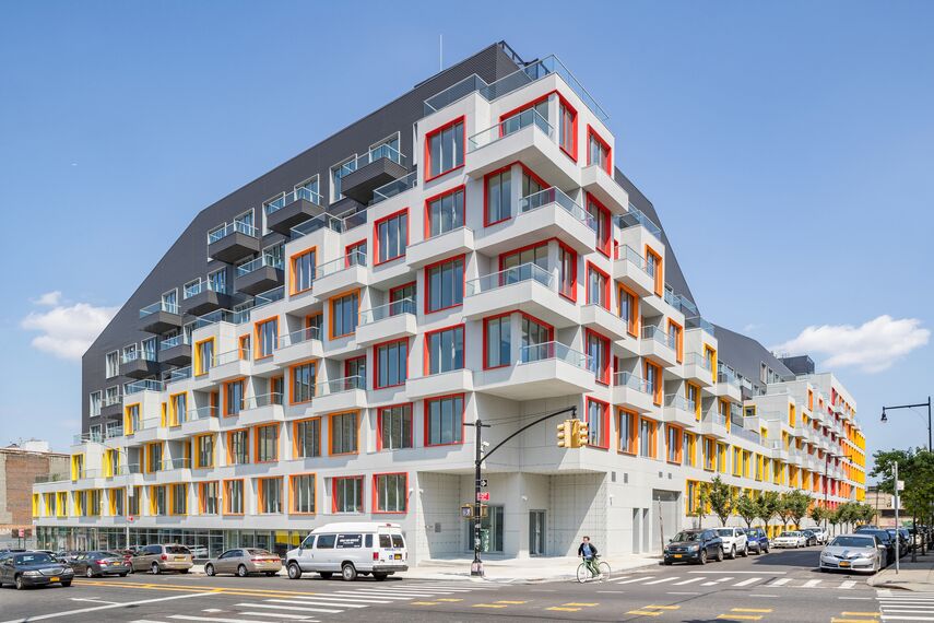SlimLine 38 Fenêtres et SlimLine 38 Portes - Complexe immobilier The Rheingold situé à New York City, États-Unis d'Amérique
