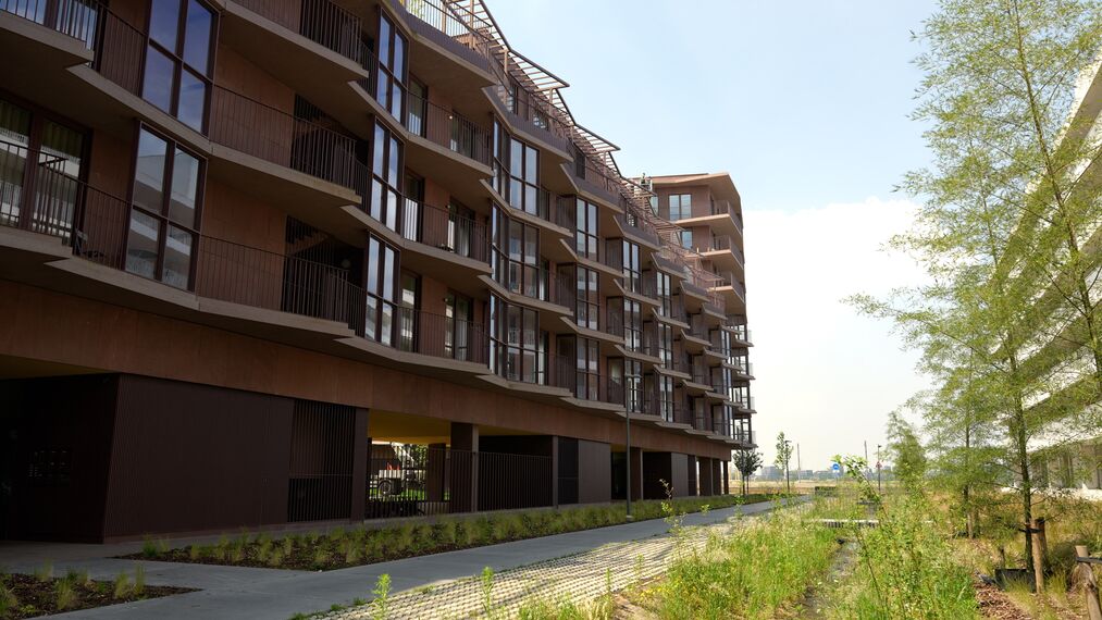 EcoSystem 45Pa Fenêtres - Extension de l’espace de vie grâce aux jardins d’hiver pour Huis aan de Kade situé à Antwerp, Belgique