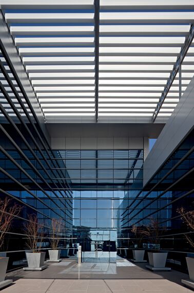 EcoSystem 50 Portes, ConceptSystem 77 Fenêtres, ConceptSystem 77 Portes, EcoSystem 50 Fenêtres et ConceptWall 50 Murs rideaux - Ferbocar situé à Madrid, Espagne