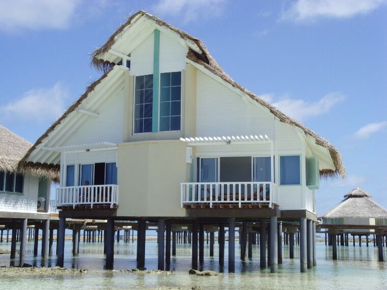 ConceptSystem 59Pa Fenêtres, ConceptPatio 45Pa Coulissants et ConceptSystem 59Pa Portes - Health resort Ellaidhoo Island Resort and Spa situé àMaldives