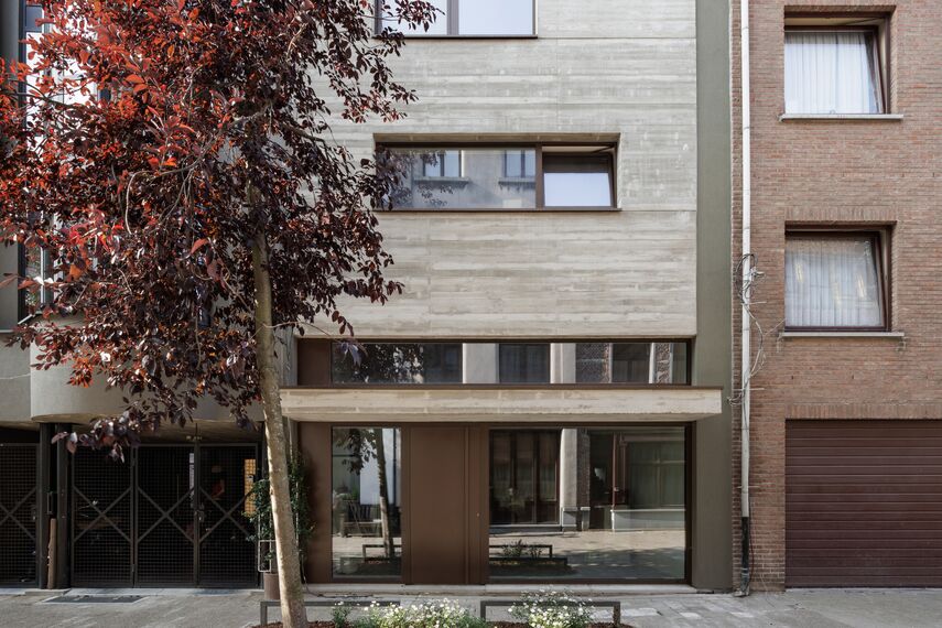 Maison en deux parties dans le centre d’Anvers situé à Antwerp, Belgique