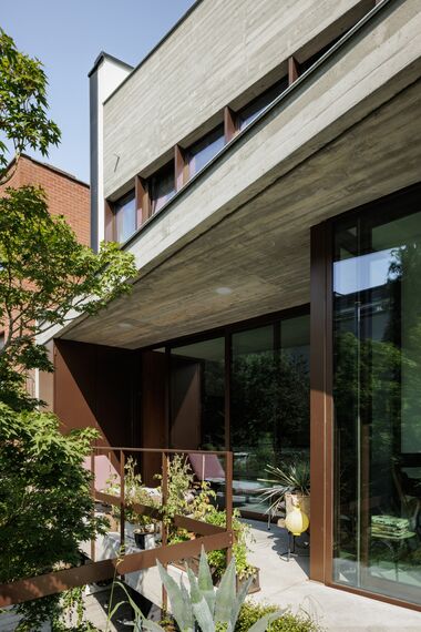 Maison en deux parties dans le centre d’Anvers situé à Antwerp, Belgique