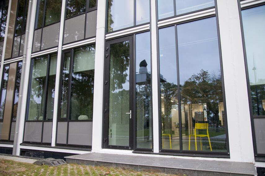 ConceptSystem 77 Portes, CW 50 Standard Murs rideaux, CW 50 Murs rideaux et CS 77 Hidden Vent Fenêtres - Office building Building N Hengelo situé à Hengelo, les Pays-Bas