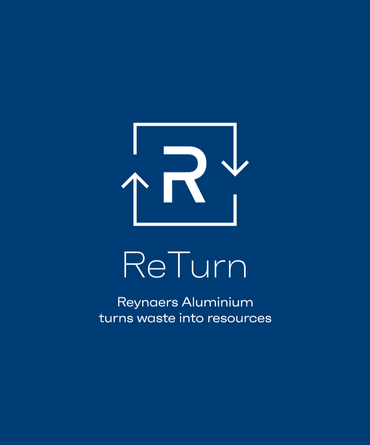 Logo ReTurn devant un fond bleu