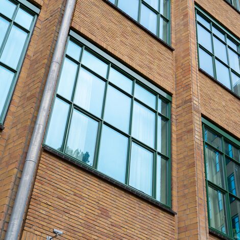 SlimLine 38 Portes et SlimLine 38 Fenêtres - Complexe immobilier Philips Bedrijfsschool situé à Eindhoven, les Pays-Bas