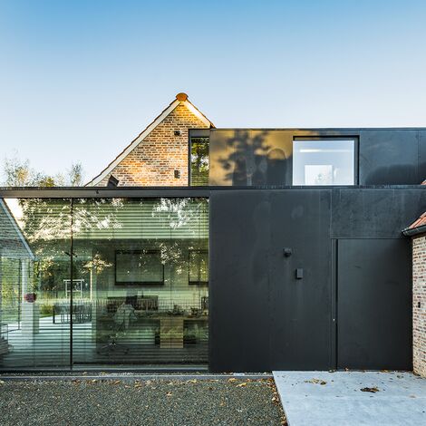 SlimLine 38 Fenêtres, SlimLine 38 Portes, SlimLine 38 Standard Fenêtres, SlimLine 38 Classic Fenêtres et SlimLine 38 HI Fenêtres - Mariage de styles à Zutendaal situé à Zutendaal, Belgique