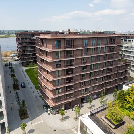 EcoSystem 45Pa Fenêtres - Extension de l’espace de vie grâce aux jardins d’hiver pour Huis aan de Kade situé à Antwerp, Belgique