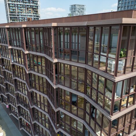 EcoSystem 45Pa Fenêtres - Extension de l’espace de vie grâce aux jardins d’hiver pour Huis aan de Kade situé à Antwerp, Belgique