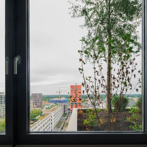 SlimLine 38 Fenêtres, SlimLine 38 Portes et ConceptWall 50 Murs rideaux - Trudo Toren Vertical Forest situé à Eindhoven, les Pays-Bas