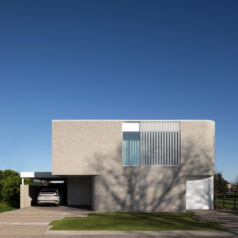 MasterLine 8 Fenêtres et MasterLine 8 Portes - Maison familiale ludique avec menuiserie extérieure en aluminium blanc situé à Lommel, Belgique