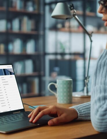 Fabricator adding a new report with the ReynaPro ERP plugin.