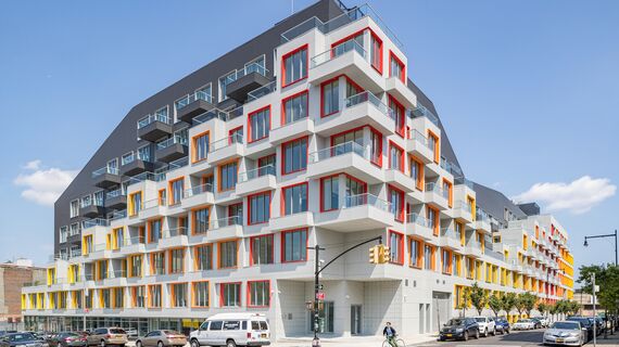 SlimLine 38 Fenêtres et SlimLine 38 Portes - Complexe immobilier The Rheingold situé à New York City, États-Unis d'Amérique