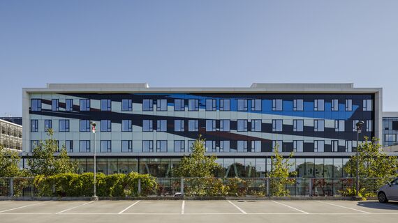 ConceptSystem 77 Fenêtres, BriseSoleil 100 Brise Soleil et CS 77 Fire Proof Fenêtres - Hôpital AZ Sint-Maarten à Malines situé à Mechelen, Belgique