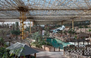 ConceptWall 50 Murs rideaux, ConceptSystem 77 Fenêtres, CS 77 HI Fenêtres et CW 50-HI Murs rideaux - Edenya, une serre tropicale d’envergure mondiale à Pairi Daiza situé à Brugelette, Belgique