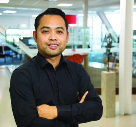 ConceptFolding 77 Coulissants et ConceptWall 50 Murs rideaux - DC New Logic III situé à Tilburg, les Pays-Bas